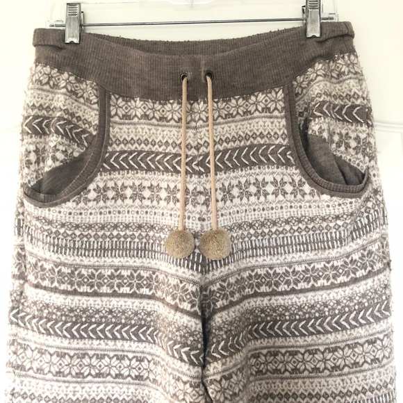 Anthropologie Pants - ANTHROPOLOGIE Lilke Fair Isle Wool Joggers Medium